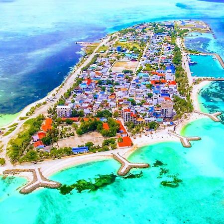 Maafushi Village Alifu Dhaalu Atol Buitenkant foto